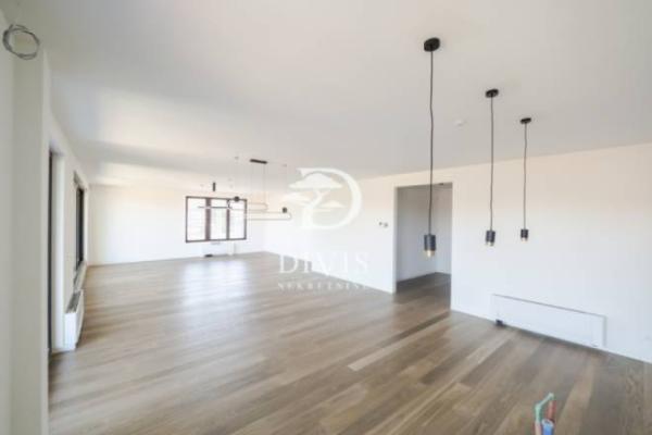 Slika 2 - Neznanog junaka, Četvorosoban stan na prodaju, 214m2, 1.490.000€